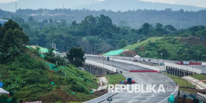 21 Ruas Tol Merugi, Menteri PU Usulkan Solusi Strategis