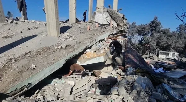Serangan Israel di Kamp Nuseirat Gaza Tewaskan Puluhan Warga