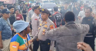 Warga Adat Maluku Dukung Batalion TNI Buka Blokade Jalan