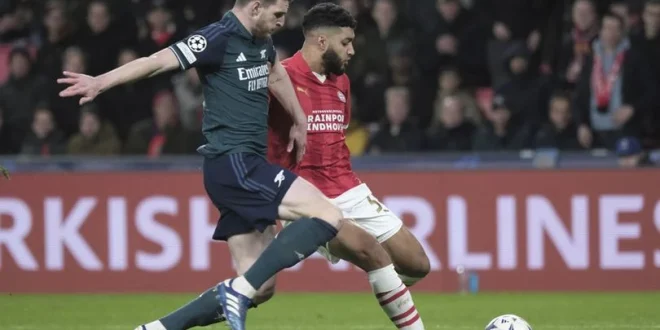 Arsenal Perkasa Liga Primer & Piala Liga 2025: Analisis Lengkap