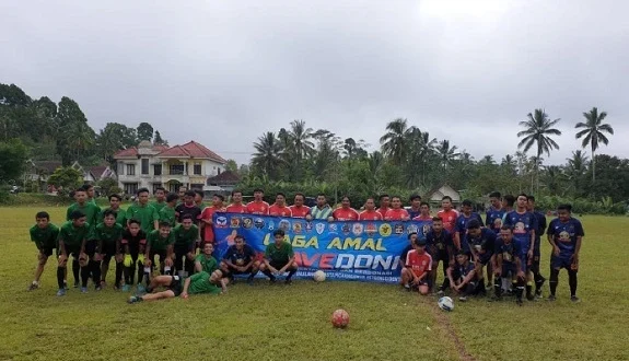 Berbuatbaik: Donasi Sepak Bola untuk Krisis Gaza & Tennessee