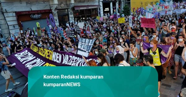 Demo Ribuan Warga Turki Tuntut Keadilan Aktivis GSF Dideportasi