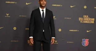 Gaji Patrick Kluivert Pelatih Timnas Indonesia dan Dampak Ekonominya