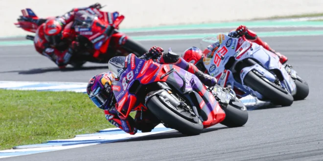Hasil MotoGP Mandalika 2025: Klasemen Bezzecchi vs Marquez