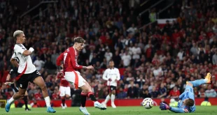Kenapa Garnacho Latihan Sendiri? Update Cedera dan Masa Depan MU
