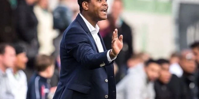 Kriteria Pelatih Timnas Indonesia Pengganti Kluivert Versi Netizen