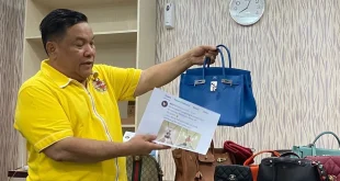 Menteri UMKM Usul Regulasi Produksi Tas Branded KW Terbaru