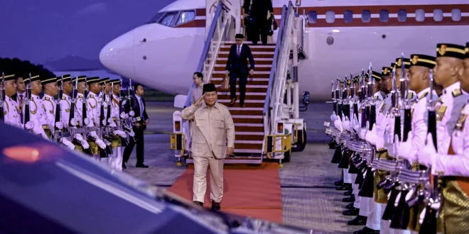 Prabowo Tiba di Lanud Subang untuk Persiapan KTT ASEAN Ke-47 Malaysia