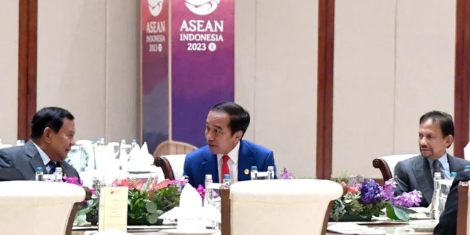 Presiden Prabowo Slip Lidah Sebut Jokowi di KTT ASEAN