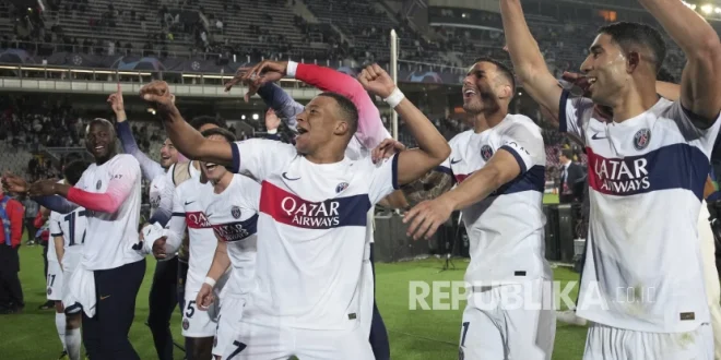 PSG Dominasi Barcelona 3-1 dan Lelang Jersey Amal Liga Champions