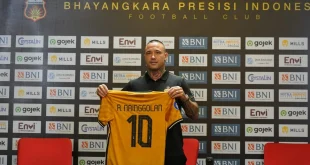 Radja Nainggolan Resmi Pilih Bela Timnas Indonesia 2025