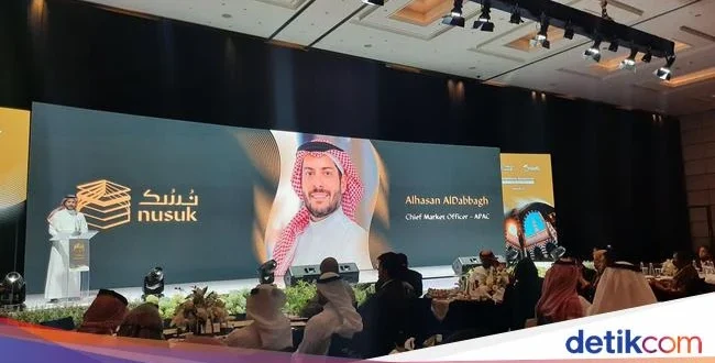 Sistem Makam Tumpuk Saudi Atasi Keterbatasan Lahan Makam Haji