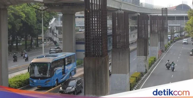 Tiang Monorel Mangkrak Jakarta Resmi Dibongkar Mulai Bulan Ini