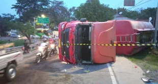 Truk BBM Terguling dan Meledak: 35 Tewas dalam Kecelakaan Tragis