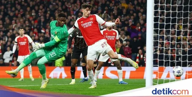 Verdonk 2 Assist Spesialis Sepak Pojok: Analisis Terkini 2025