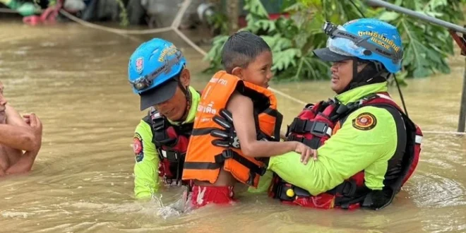 Banjir Bandang Thailand: Evakuasi 5.000 Warga Akibat Curah Hujan Ekstrem