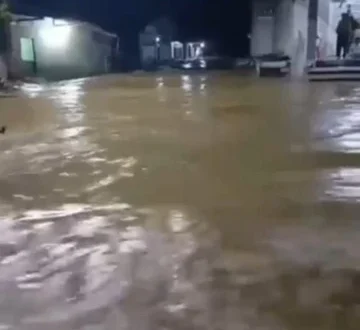 Dampak Banjir Bandang Tapanuli Tengah: Lalu Lintas Lumpuh & Listrik Padam