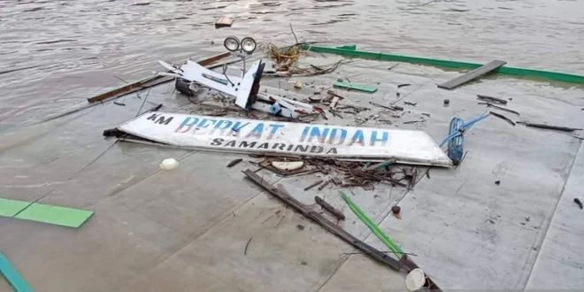 Klarifikasi Kapal Feri Tidak Tenggelam di Sungai Mahakam