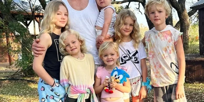 Lelang Memorabilia Dawson’s Creek oleh James Van Der Beek Terbaru