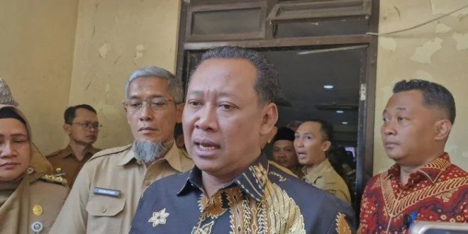 OTT KPK Tangkap 13 Orang Termasuk Bupati Ponorogo 2025
