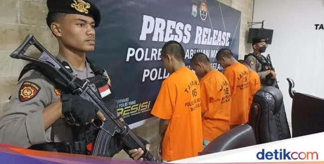 Penangkapan 5 Pria Nyabu di Pos Pengamanan TNI-Polri Makassar