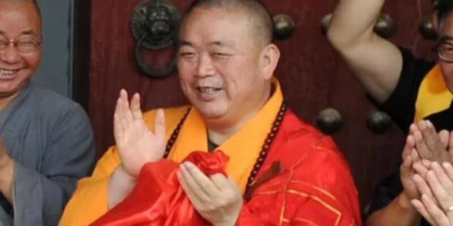 Penangkapan Mantan Kepala Kuil Shaolin Karena Dugaan Suap