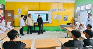 Prabowo Gencarkan Smartboard & Renovasi Sekolah 2026