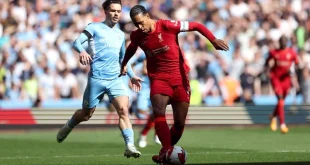 Van Dijk Kritik Pertahanan Liverpool Usai Kebobolan Gol Mudah
