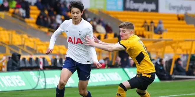 Willhoft-King Latihan Intensif Kejar Bola di Akademi Man City