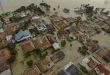 Banjir Parah Karawang: Ribuan Rumah Tergenang & Evakuasi Darurat