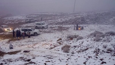 Fakta Terbaru Salju Tebal di Arab Saudi Ditolak Meteorologi