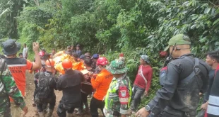 Krisis BBM Hambat Evakuasi Korban Banjir Longsor Aceh 2025