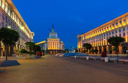 Krisis Politik Bulgaria: Mafia, Oligarki & Protes Generasi Z