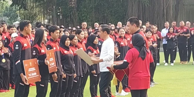Prabowo Ajak Indonesia Raya untuk Dukung Atlet SEA Games 2025