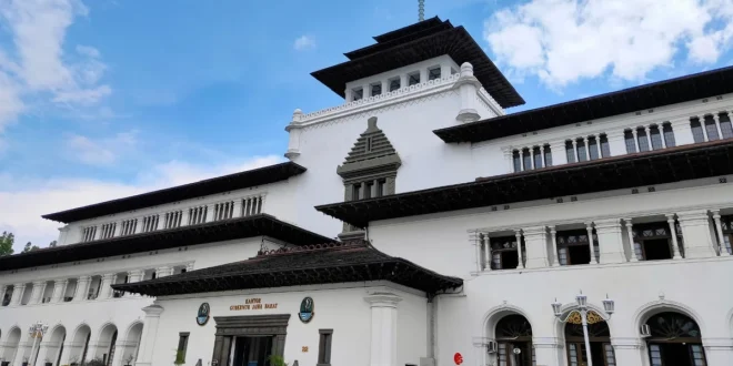 Dedi Mulyadi Minta Perusahaan Rekrut Warga Lokal Jawa Barat